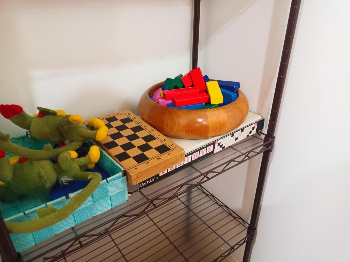 Afiniti, 2 Min Walk To Legoland And Gleneagles Hospital By Hint Apartment *