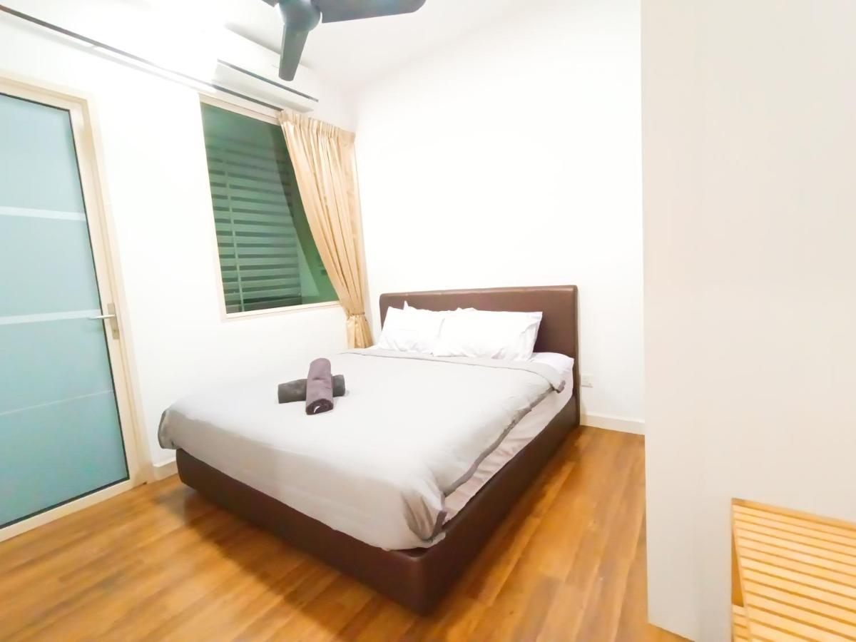 Afiniti, 2 Min Walk To Legoland And Gleneagles Hospital By Hint Apartment *