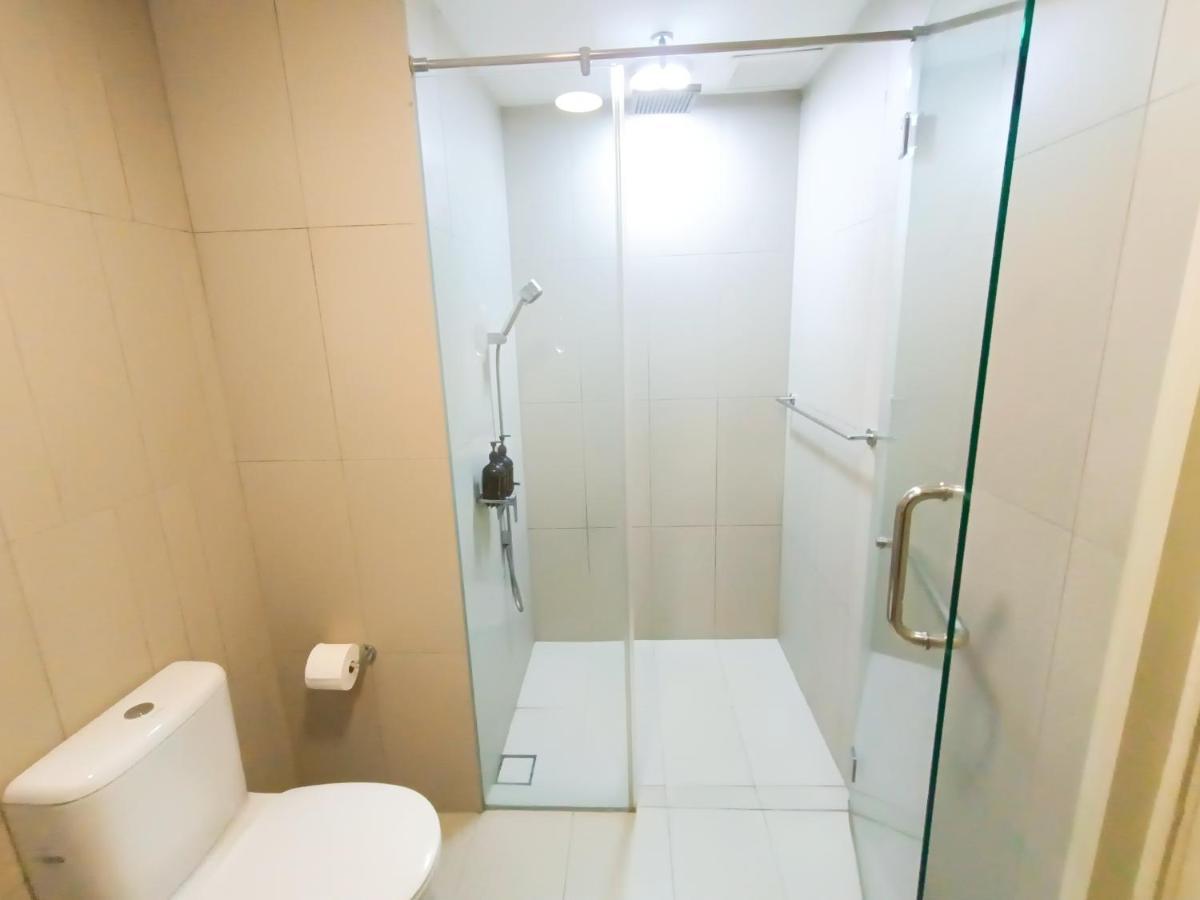 Afiniti, 2 Min Walk To Legoland And Gleneagles Hospital By Hint Apartment *